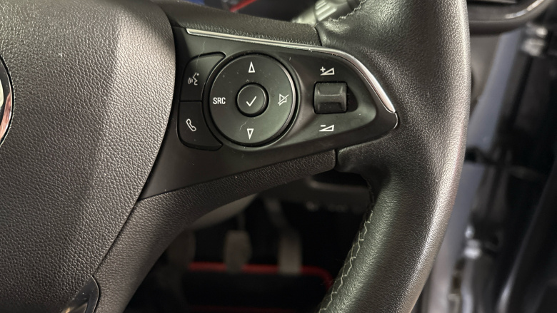 Vauxhall Crossland 1.2 Turbo SRi Nav 5dr Petrol Hatchback